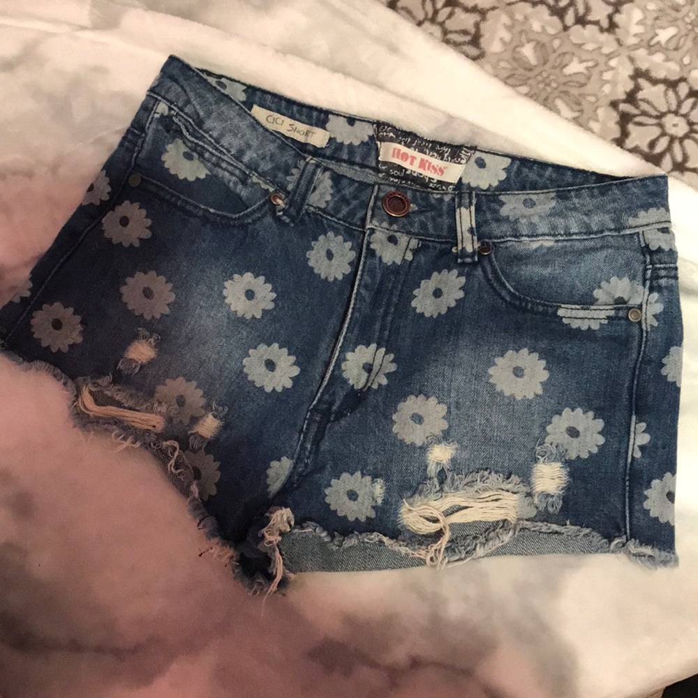 Flower shorts